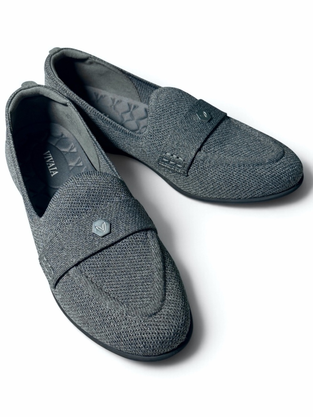 Vivaia Eloise Almond Toe Penny Loafers Slip On Charcoal Gray Grey Sz 40 / US 9